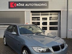 BMW 3-serie - 318i High Executive 2.0 XENON PARKEERSENSOREN
