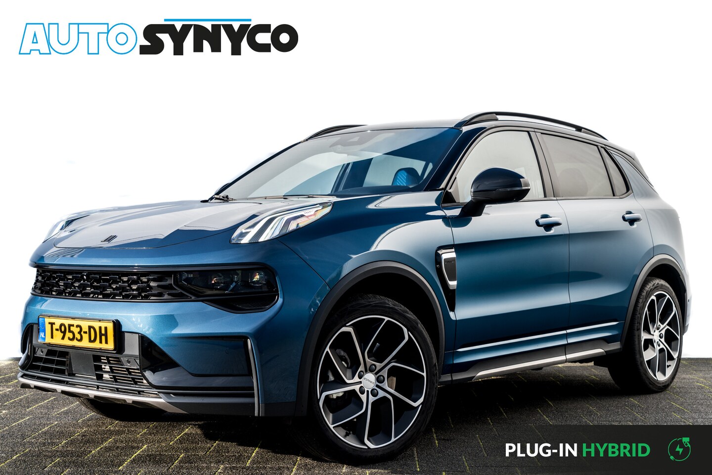 Lynk & Co 01 - 1.5 Plug-in Hybrid 262 Pk I Modeljaar 2023 I Panoramadak I 75 km Elektrisch I 360 Camera I - AutoWereld.nl