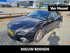 Mazda 3 - 3 2.0 TS+ | Cruise Control | Navigatie | Dodehoeksensoren | Stoelverwarming | Half-lederen