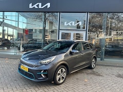 Kia e-Niro - ExecutiveLine 64 kWh SOH 94, 5% | Cruise Control Adaptief | Navigatie | Camera | Leder | S