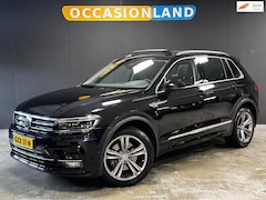 Volkswagen Tiguan - 2.0 TSI 4Motion Highline R-LINE|220PK|PANO|TREKHAAK|LED|HUD|KEYLESS|ACC|STOELMASSAGE|STOEL