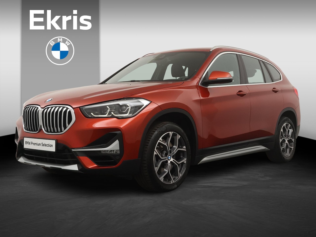 BMW X1 - sDrive20i VDL Nedcar Edition | Trekhaak | Stoelverwarming | Head-up Display | Achteruitrij - AutoWereld.nl