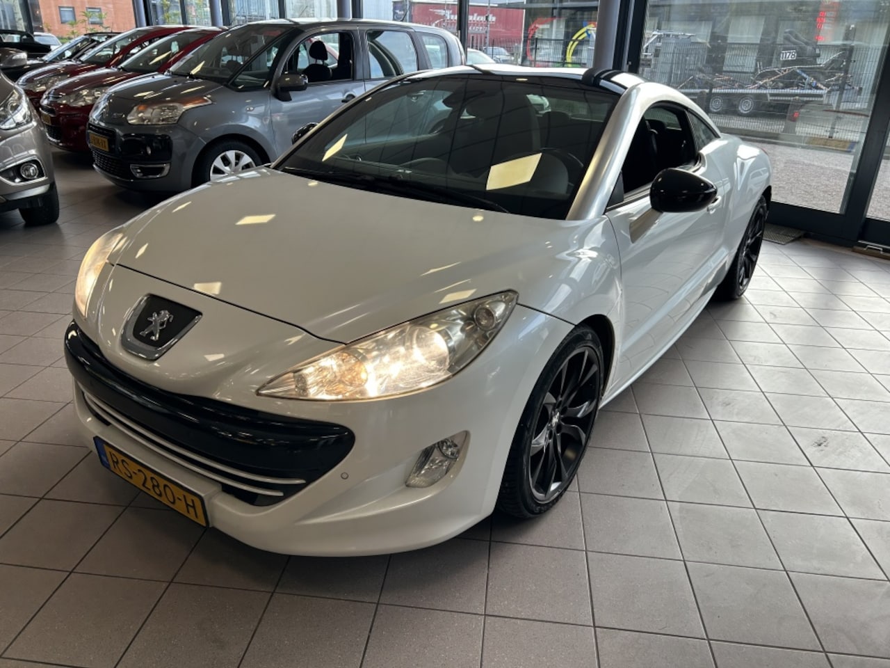 Peugeot RCZ - 1.6 THP NW STAAT BJ 2012 !!! - AutoWereld.nl