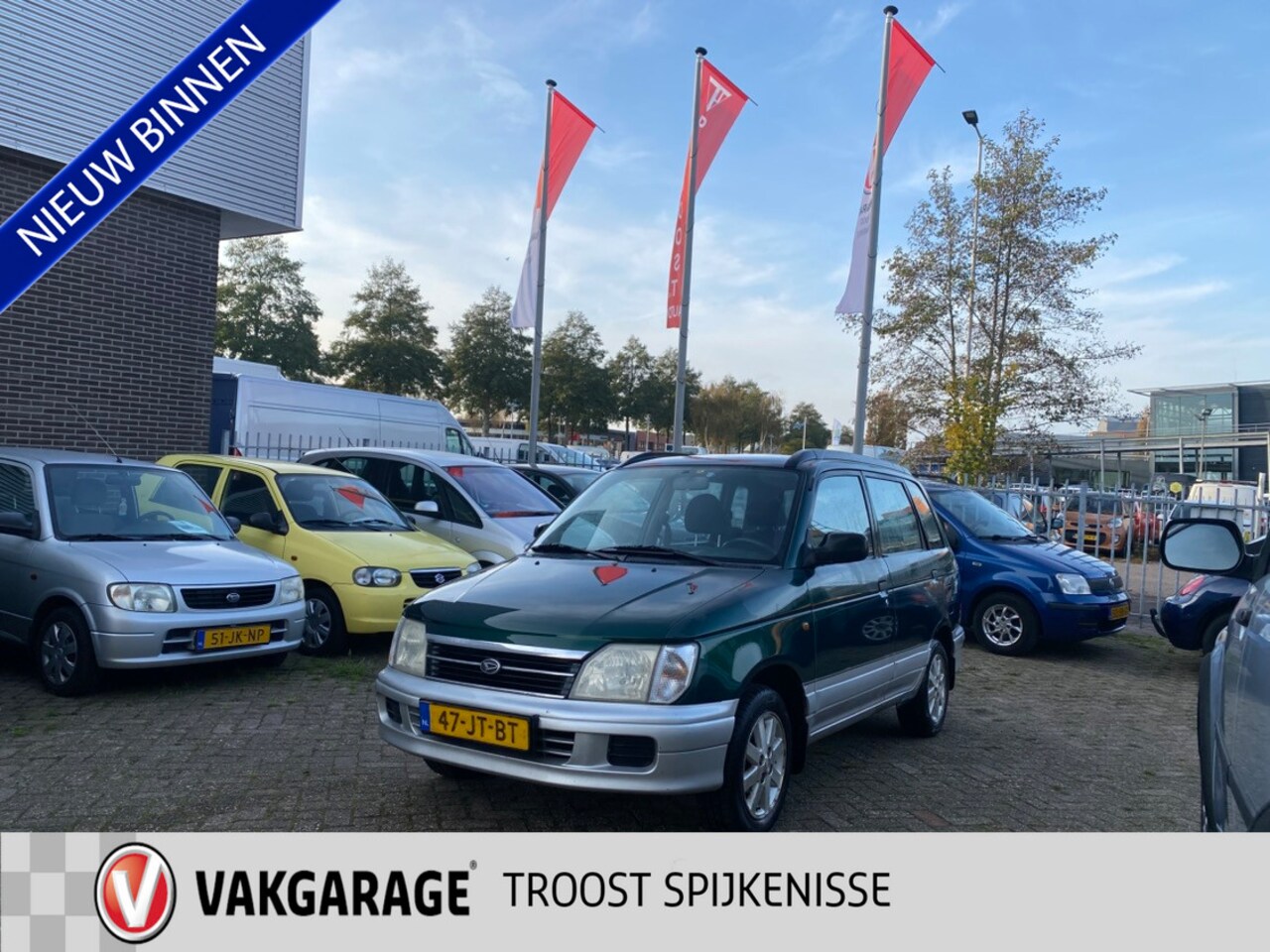 Daihatsu Gran Move - 1.6i-16V CS 1.6i-16V CS,Airco.Elektrischpakket,Trekhaak,Radio met Usb Aansluiting.14 Inch Lmv - AutoWereld.nl