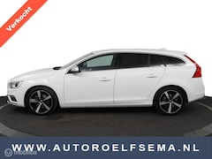 Volvo V60 - 2.0 T4 Business Sport zeer weinig kilometers