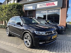 Volkswagen Tiguan - 1.4 TSI ACT Business R-Line Aut.| Navi|Schuifd.|Trekh|Virual Cockp