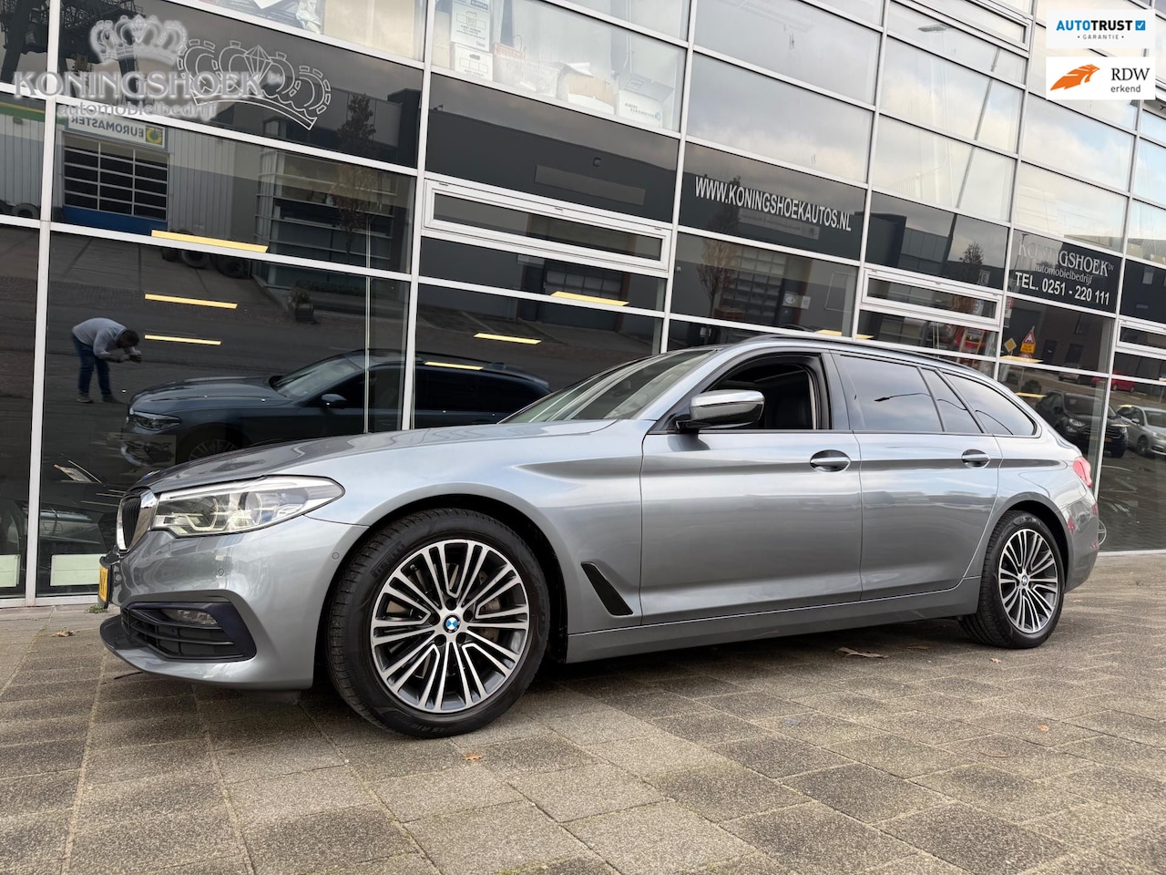 BMW 5-serie Touring - 540i xDrive High Executive 540i xDrive High Executive - AutoWereld.nl