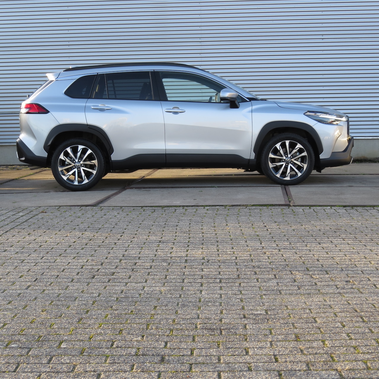 Toyota Corolla Cross - 2.0 High Power Hybrid Style