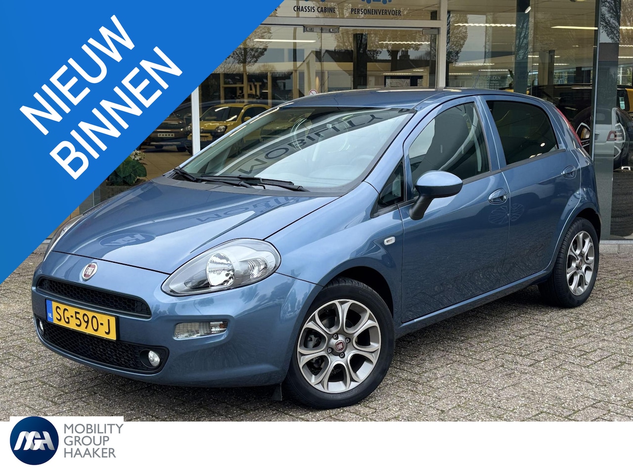 Fiat Punto Evo - 0.9 TwinAir Sempre | Dealer onderhouden | 16" | uniek | - AutoWereld.nl