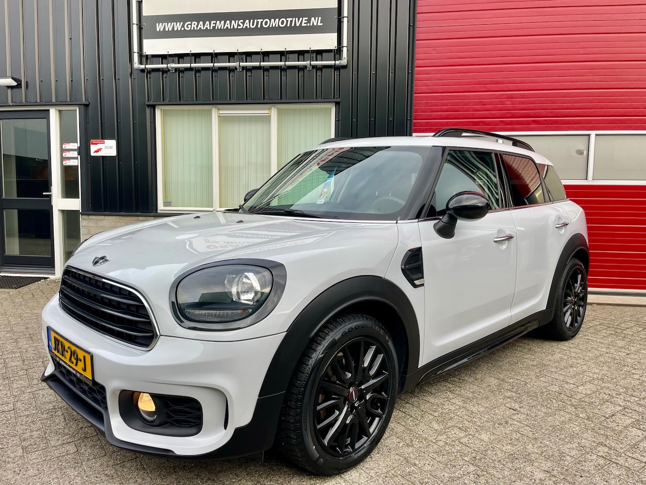 MINI Countryman - 1.5 One Chili Mini Countryman 69.000km JCW pakket, 2018 1 JAAR GARANTIE - AutoWereld.nl