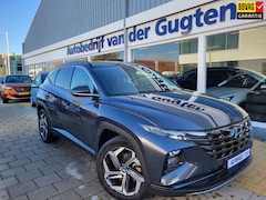Hyundai Tucson - 1.6 T-GDI PHEV Comfort Smart 4WD / Stoel -en stuurverwarming / Carplay & Android /
