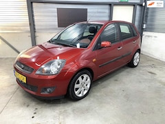 Ford Fiesta - 1.3-8V Futura airco NAP 5 deurs zeer net