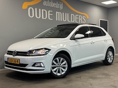 Volkswagen Polo - 1.0 Panoramdak/Parkeersensoren/Stoelverwarming