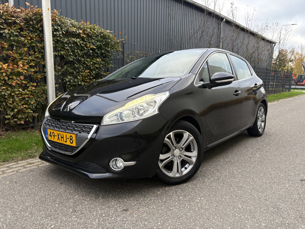 Peugeot 208 - 1.4 VTi Allure / 5-DEURS / AIRCO ECC / 84dkm! NAP! - AutoWereld.nl