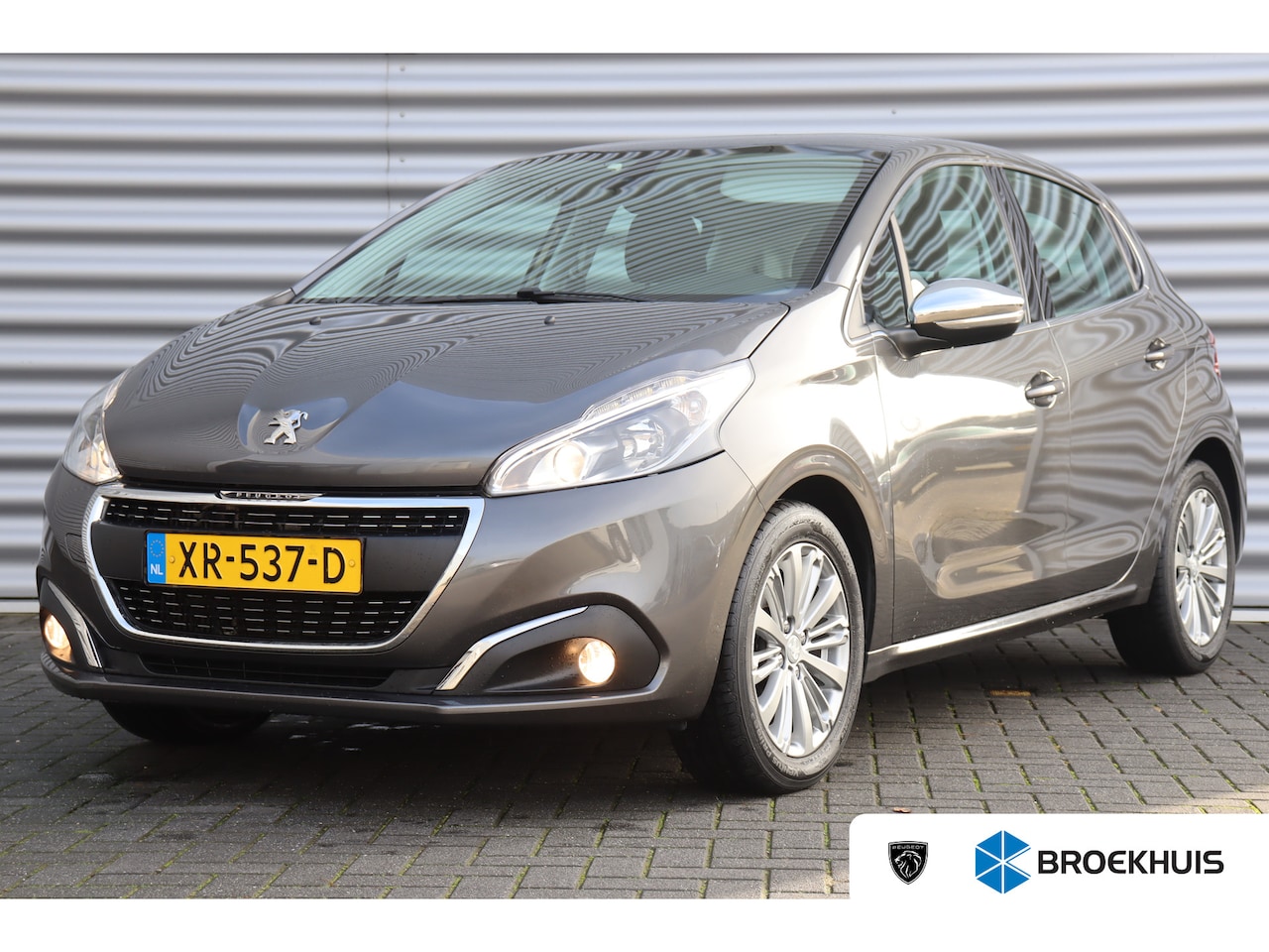 Peugeot 208 - 1.2 PURETECH 110PK ALLURE / NAVI / CLIMA / LED / PDC / 16" LMV / BLUETOOTH / CRUISECONTROL - AutoWereld.nl
