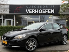 Volvo V40 - 2.0 D3 - INSCRIPTION - OCEAN RACE - AUTOMAAT - ZWART LEDER - PDC - STOEL VERW - ONDERHOUD