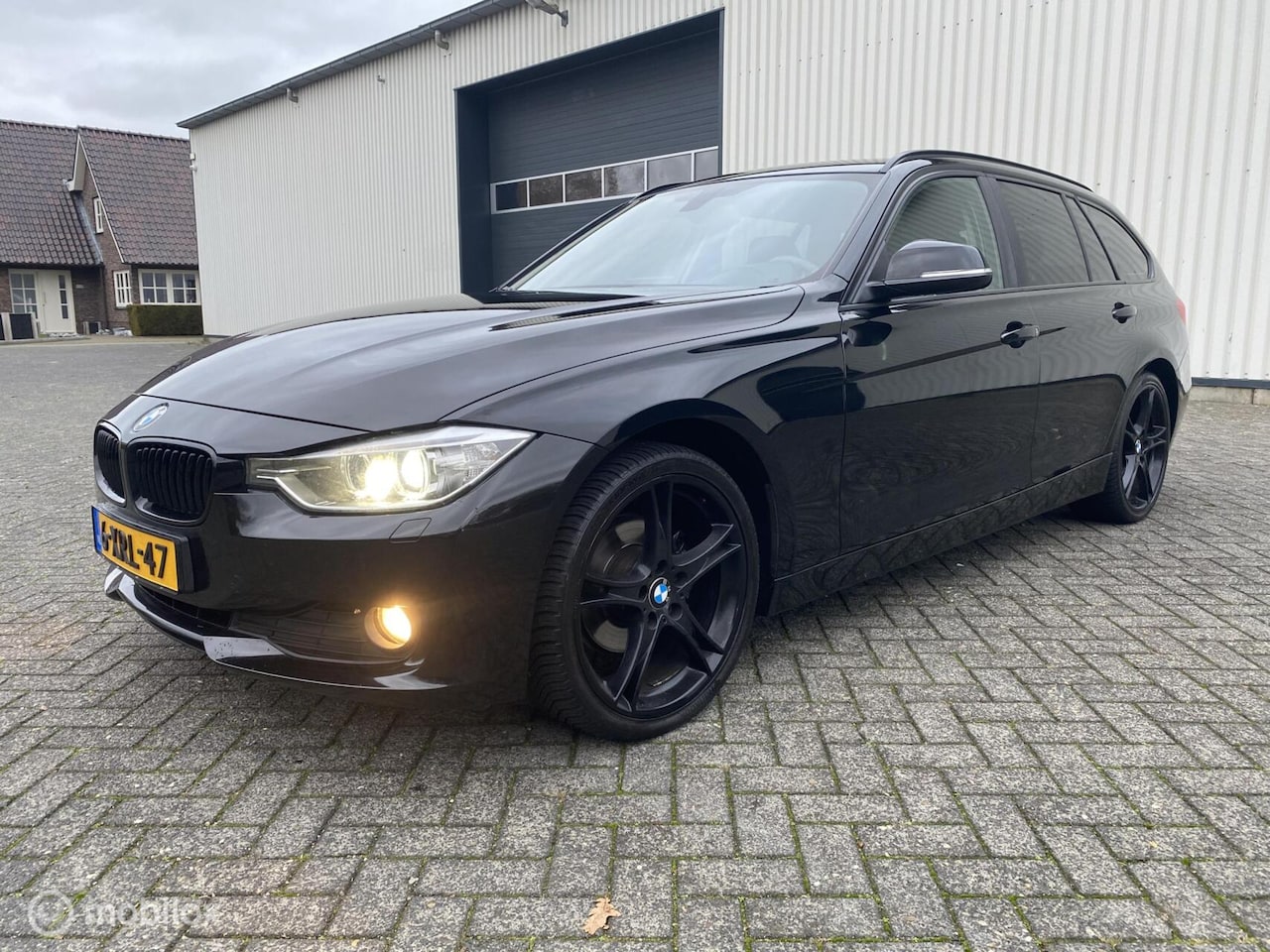 BMW 3-serie Touring - 316d Executive 316d Executive - AutoWereld.nl