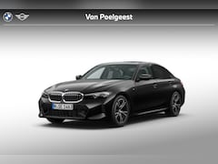 BMW 3-serie - Sedan 318i | M Sport | Comfort Pack | Trekhaak