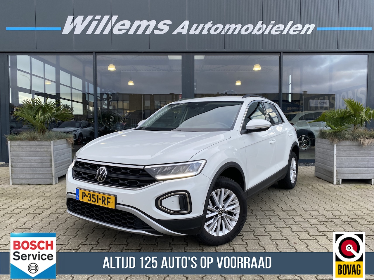 Volkswagen T-Roc - 1.5 TSI Life Business Trekhaak & Virtual Cockpit, App Connect - AutoWereld.nl