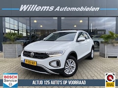 Volkswagen T-Roc - 1.5 TSI Life Business Trekhaak & Virtual Cockpit, App Connect