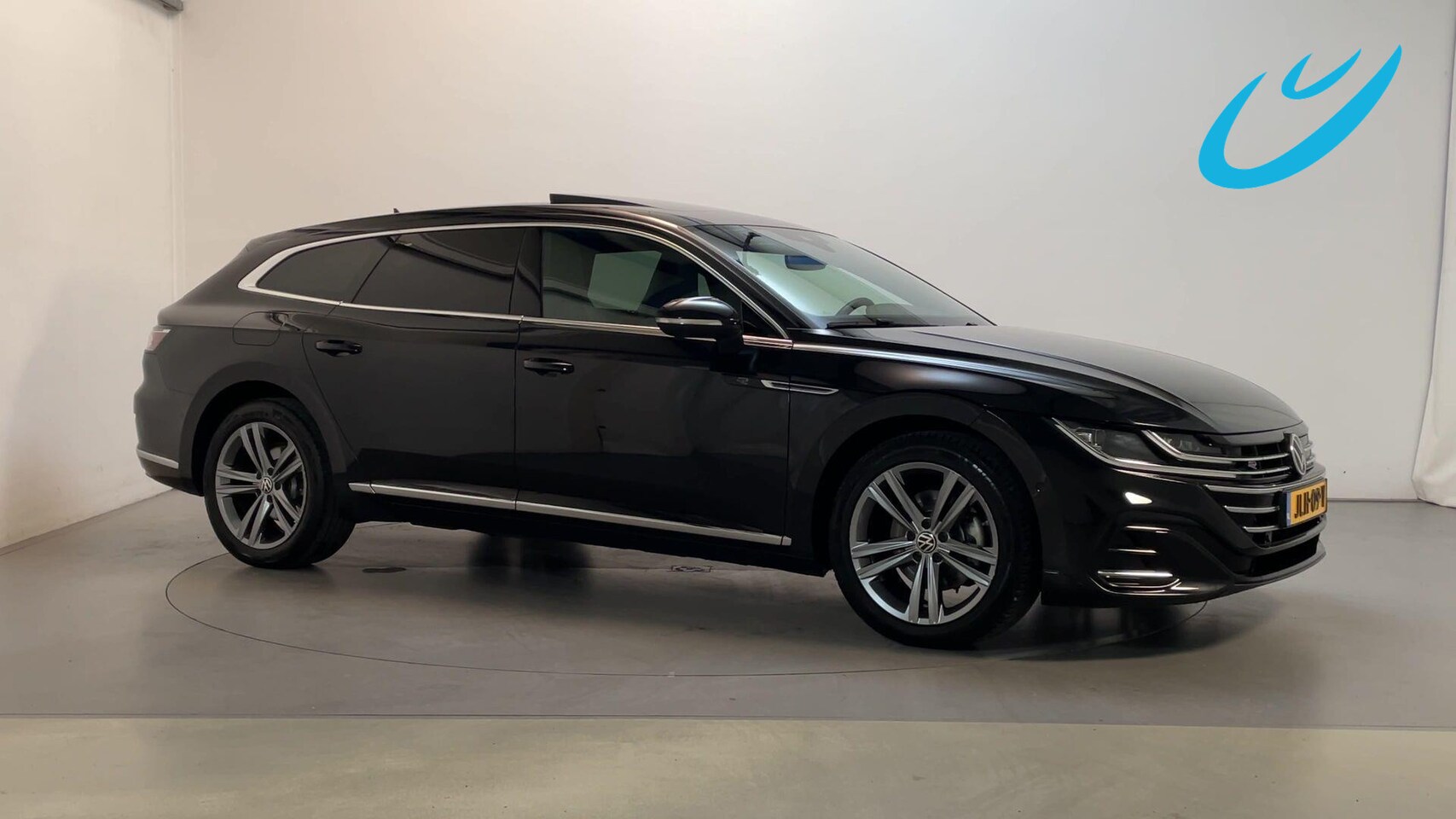 Volkswagen Arteon Shooting Brake - 1.4 TSI eHybrid R-Line Business+ Panoramadak Leder Stoelverwarming Camera Navigatie - AutoWereld.nl