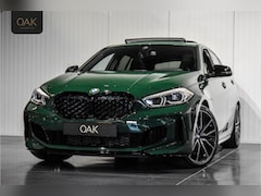 BMW 1-serie - M135i xDrive | Live Cockpit | Panorama | Schaalstoelen | Memory | H&K | 19"LM | Irish Gree