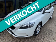 Volvo V40 - 2.0 T2 Kinetic Business Pack Connect NAVI / PDC / BLUETOOTH