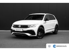 Volkswagen Tiguan - 1.5 TSI R-Line DSG | Trekhaak | 1e eigenaar | Black Style |