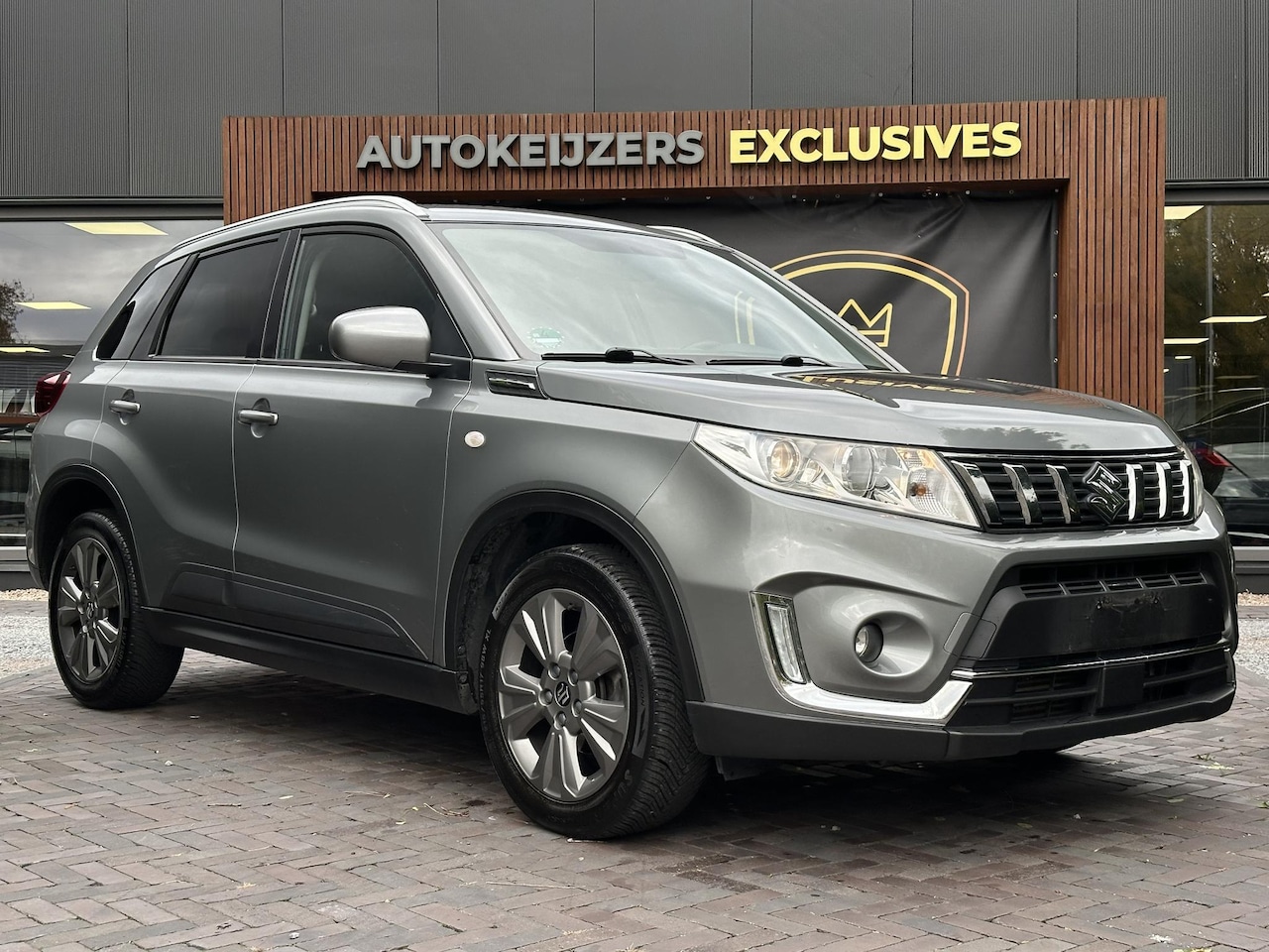 Suzuki Vitara - 1.4 Boosterjet Stijl Automaat Navi Camera Trekhaak - AutoWereld.nl