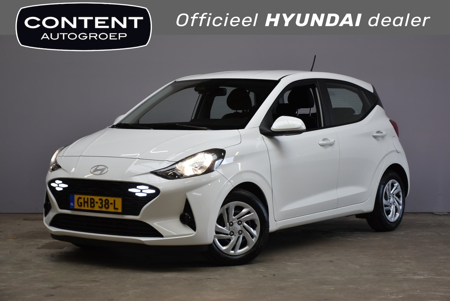 Hyundai i10 - 1.0i 67pk Comfort Smart | Navi | Cruise | Camera - AutoWereld.nl