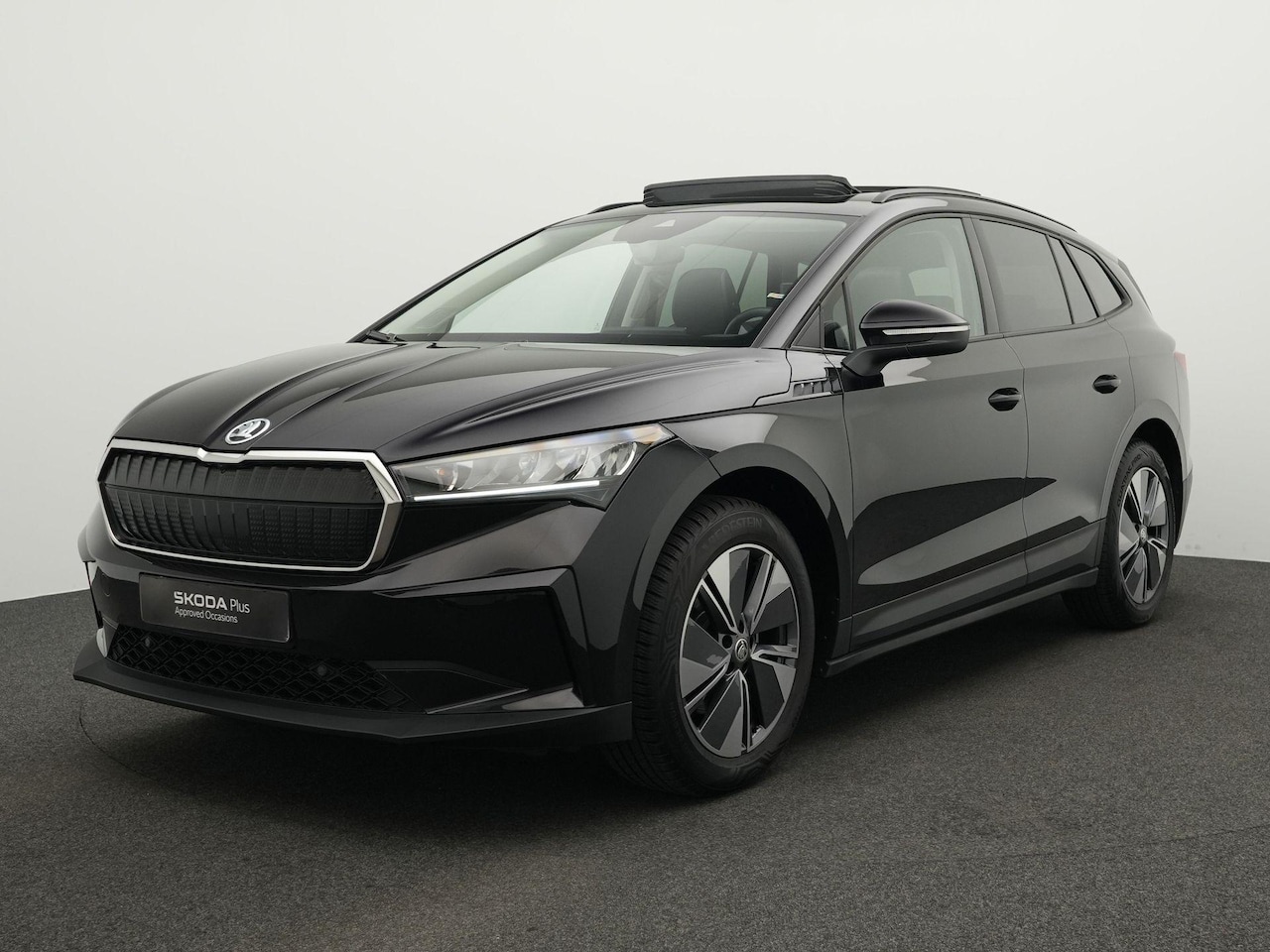 Skoda Enyaq iV - 50 148 pk Selection | Panoramadak | Leder/stof | Navigatie | Stoelverwarming | Parkeersens - AutoWereld.nl
