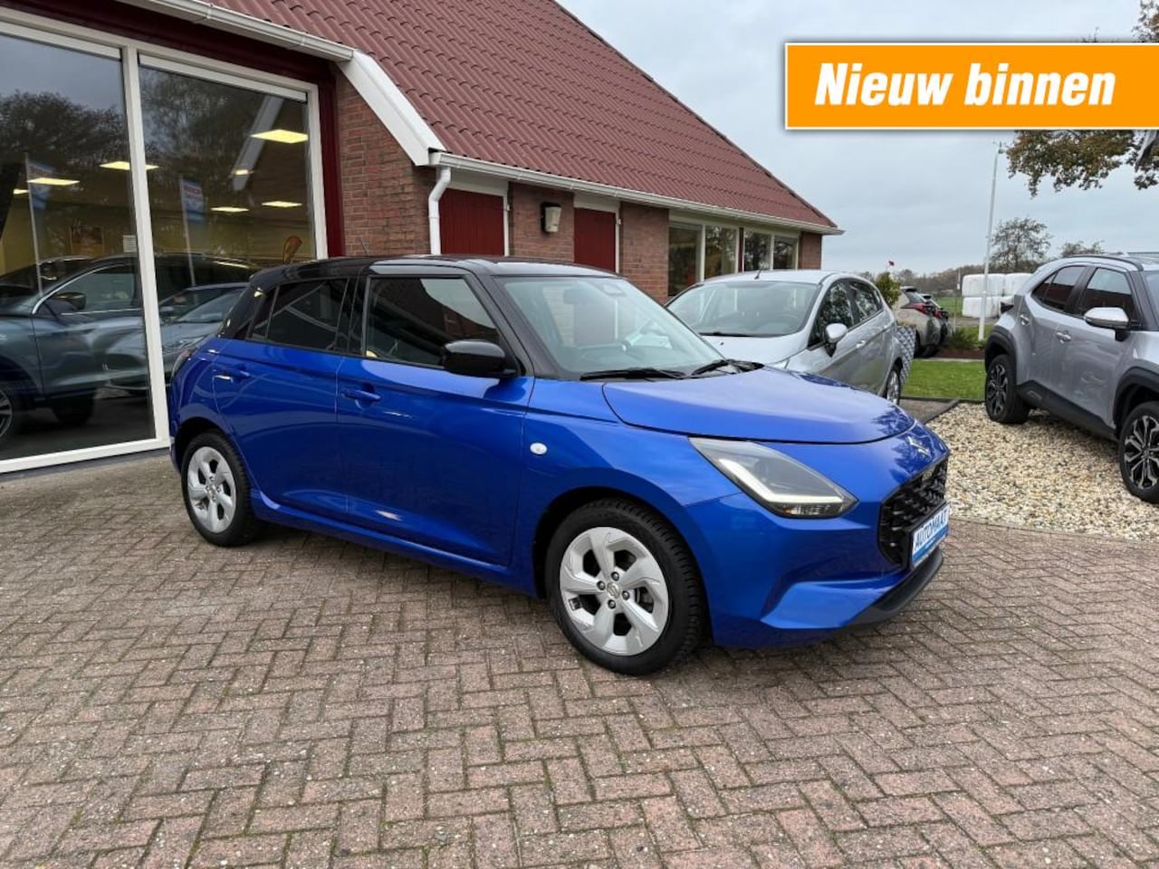 Suzuki Swift - 1.2 SMART HYBRID SELECT AUTOMAAT! - AutoWereld.nl