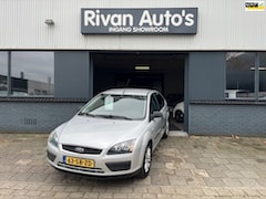 Ford Focus - 1.6-16V CHAMPION