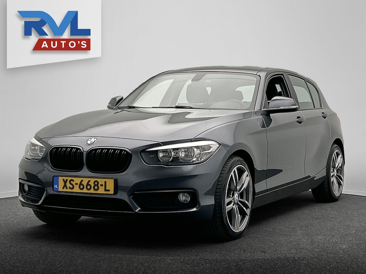 BMW 1-serie - 116i Centennial High Executive Navigatie Climate-control Cruise Stoelverwarming - AutoWereld.nl