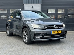 Volkswagen Tiguan - 2.0 TSI 4Motion Highline R line, Trekhaak, Camera