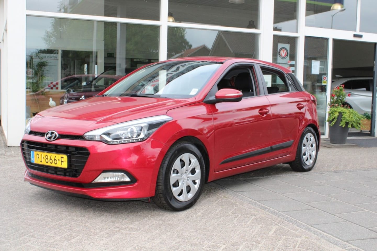 Hyundai i20 - 1.0 T-GDI Comfort 1.0 T-GDI COMFORT - AutoWereld.nl
