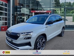 Skoda Karoq - 1.5 TSI DSG SPORTLINE PANO-DAK/TREKHAAK/CAMERA/CARPLAY/ACC/STOELVERW