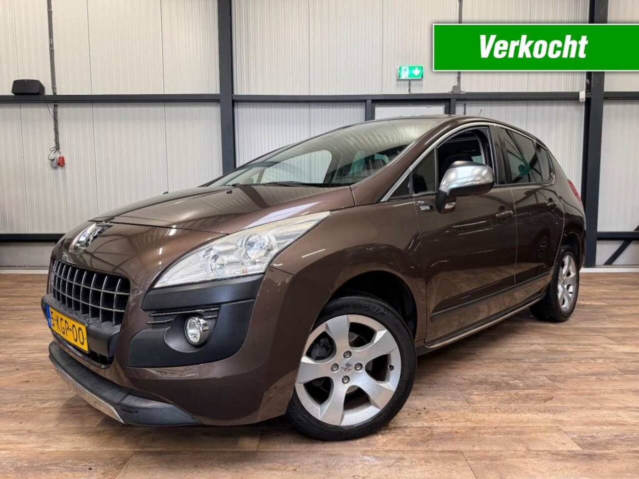 Peugeot 3008 - 1.6 VTi Style / CLIMA / PANORAMA-DAK /CRUISE / NAVI / TREKHAAK / - AutoWereld.nl