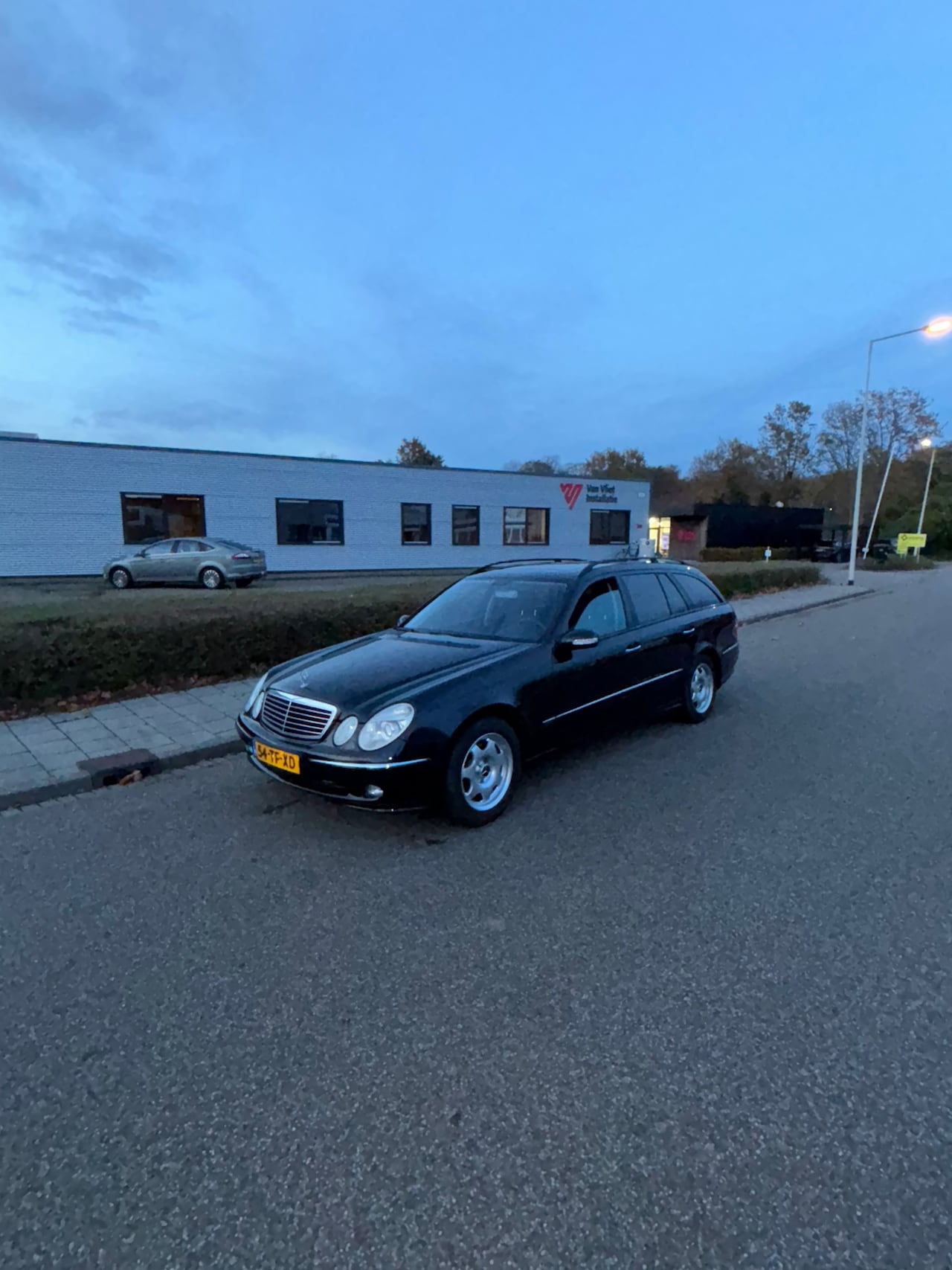 Mercedes-Benz E-klasse Combi - 200 K. Avantgarde Automaat - AutoWereld.nl