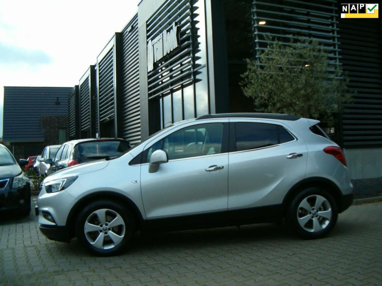 Opel Mokka X - 1.4 Turbo Innovation + Panoramadak + leder - AutoWereld.nl