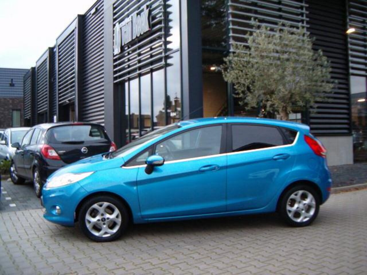 FORD FIESTA