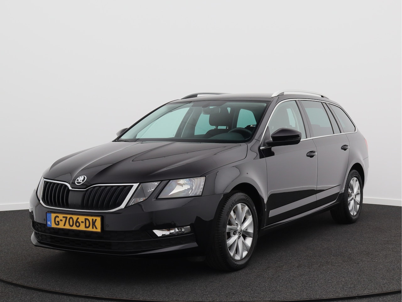 Skoda Octavia Combi - 1.0 TSI Greentech Business Edition/ mooie auto! - AutoWereld.nl