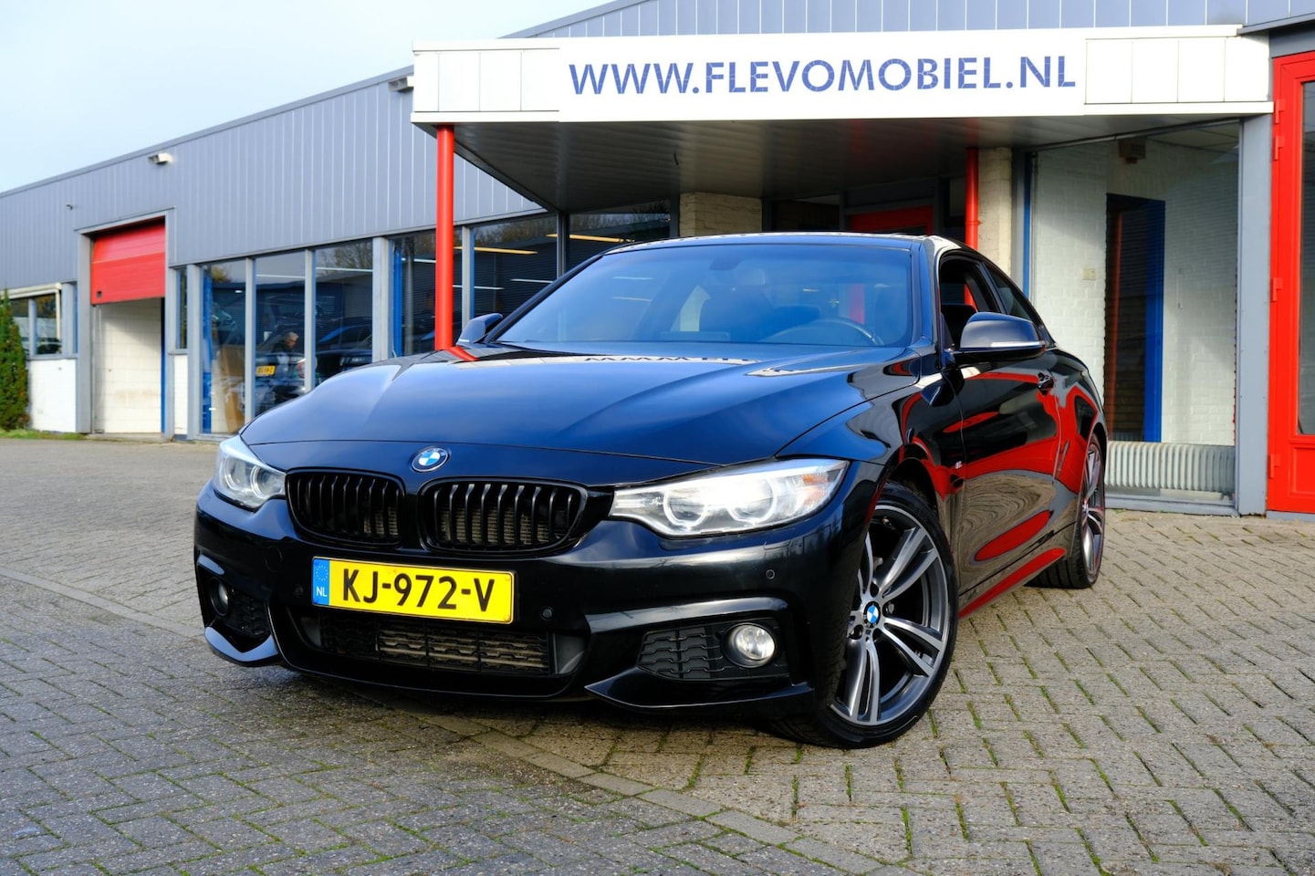 BMW 4-serie Coupé - 420i M Sport Aut. Pano|Leder|Navi|Xenon|Sportstoelen - AutoWereld.nl