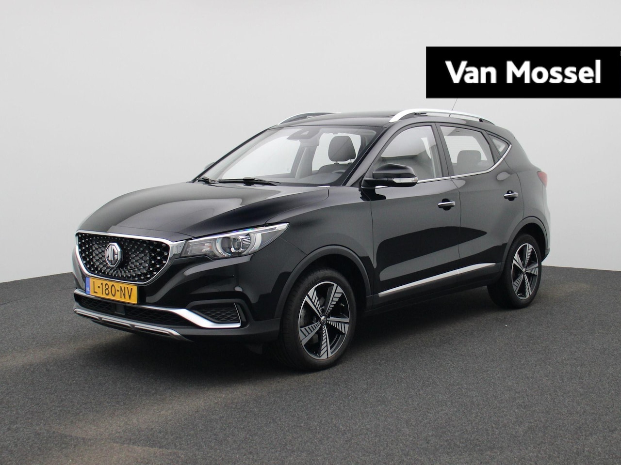 MG ZS - Luxury 45 kWh | Navi | Panoramadak | Leder | Camera | Apple CarPlay | - AutoWereld.nl