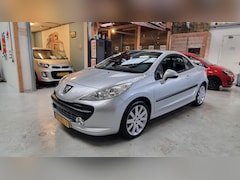 Peugeot 207 CC - 1.6 VTi Féline LEER, Clima, 1e eigenaar, NAP