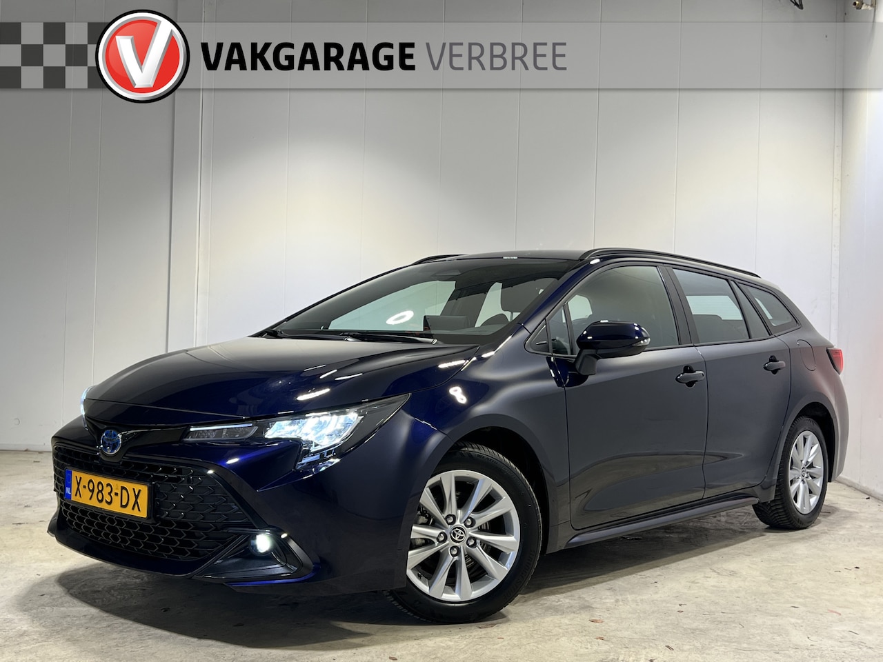 Toyota Corolla Touring Sports - Hybrid 140 Active |Android/Apple Carplay | LM Velgen 16" | Achteruitrijcamera | Cruise Con - AutoWereld.nl