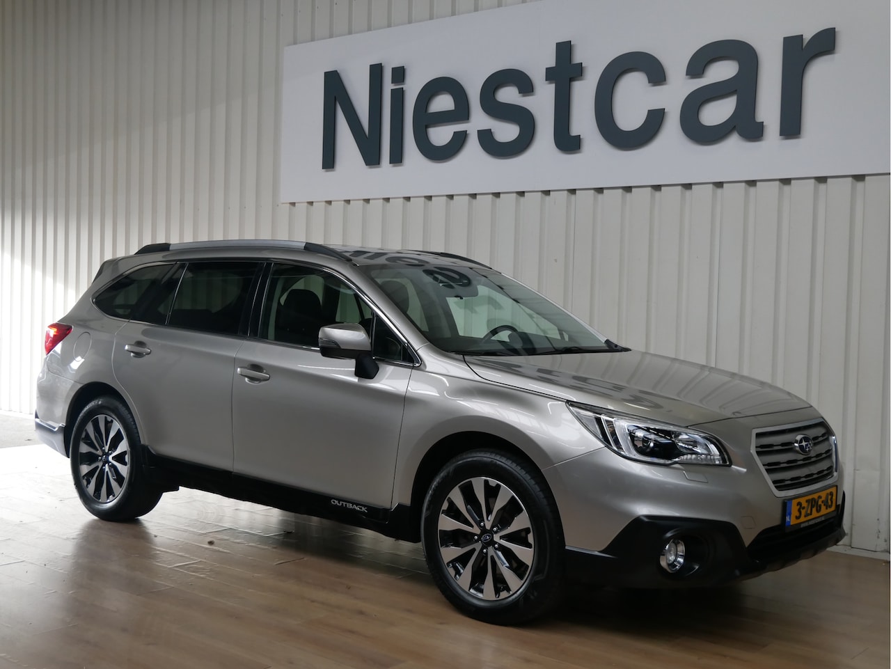 Subaru Outback - 2.5i Premium 2.5i Premium - AutoWereld.nl
