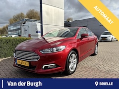 Ford Mondeo - 4-deurs 1.5 Titanium 160pk ECOboost automaat Trekhaak - schuif-kanteldak - unieke auto