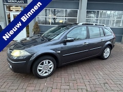 Renault Mégane Grand Tour - 1.5 dCi Tech Line Bj 2008 Panodak, Schuifdak, trekhaak, Clima Apk 06-2026