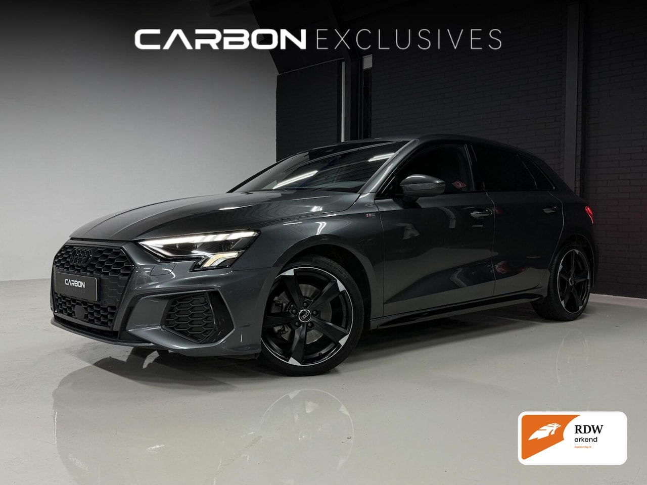Audi A3 Sportback - 35 TFSI | NL | Matrix | CarPlay | Dealer - AutoWereld.nl